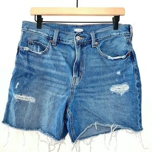 Old Navy Light Wash High Rise Distressed Cut Off Mom Shorts Size 8